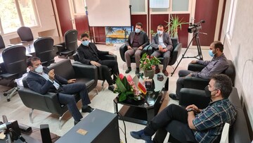 تاکید فعالین اقتصادی جزیره بر رفع موانع و مشکلات آموزش و پرورش کیش تاکید فعالین اقتصادی جزیره بر رفع موانع و مشکلات آموزش و پرورش کیش
