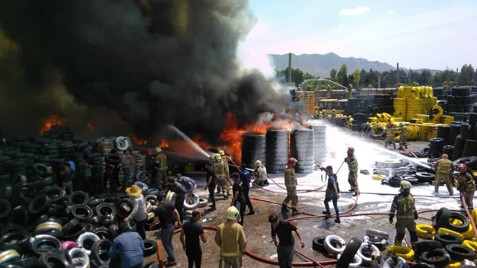 آتش سوزی انبار لاستیک مشیریه و زلزله تهران 