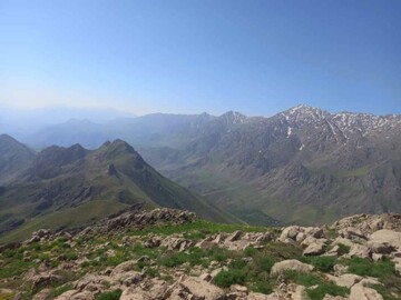 "پیرروستم" منطقه ای سرسبز برای ییلاق و قشلاق مردم هورامان تخت