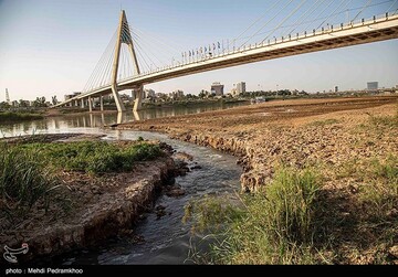 حال ناخوش کارون