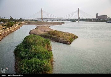 حال ناخوش کارون