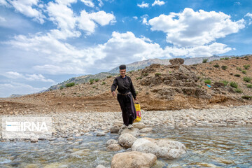 کوچ عشایر بختیاری به استان چهارمحال‌وبختیاری