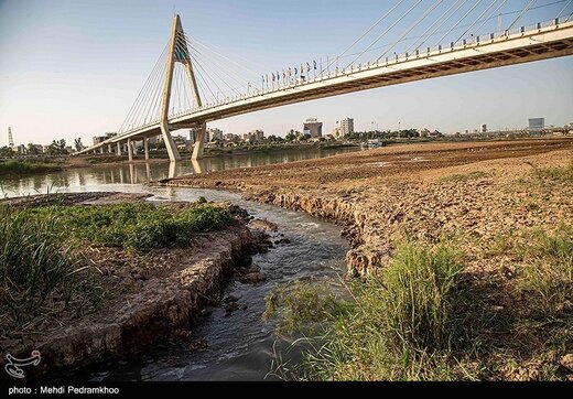 حال ناخوش کارون