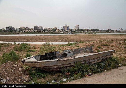 حال ناخوش کارون