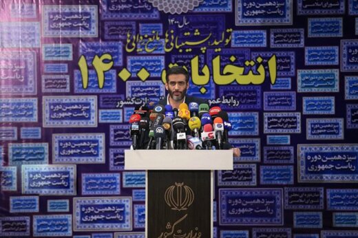 حملات تند سردار سعید محمد به رقبایش در انتخابات /برخی آمده اند تا در مناظره ها تخریب کنند /برخی اصولگراها اظهار فضل می کنند