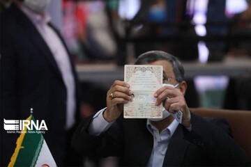 احمدی نژاد در وزارت کشور