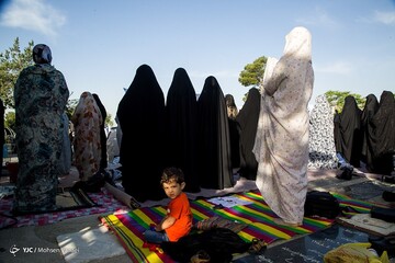اقامه نماز عید سعید فطر در سرتاسر تهران