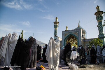 اقامه نماز عید سعید فطر در سرتاسر تهران