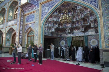 اقامه نماز عید سعید فطر در سرتاسر تهران