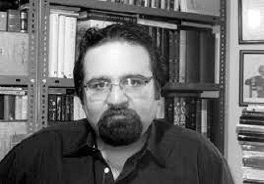 بروید کتابتان را تحویل بگیرید!