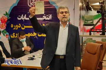 فریدون عباسی