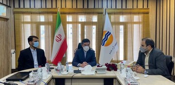 دیدار  کارکنان روابط عمومی و امور بین‌المل سازمان منطقه آزاد قشم با رییس هیات مدیره و مدیرعامل سازمان