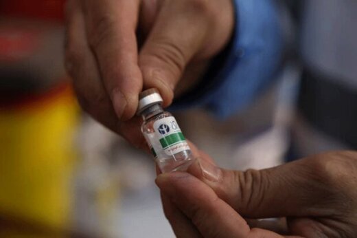رایزنی ایران برای ورود 6میلیون دز واکسن برای اتباع / عدم آمایش اتباع فاقد سند هویتی از سال آینده