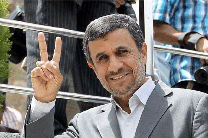 ژست دیپلماتیک احمدی نژاد /هشدار روحانی به پاره کنندگان برجام /خاتمی: مردم حق اعتراض دارند /هاشمی:به گونه‌ای حرکت کنیم که جنگ اتفاق نیفتد