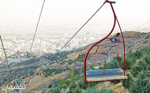 ببینید | محبوس شدن ۷ نفر در تله‌سیژ اصفهان