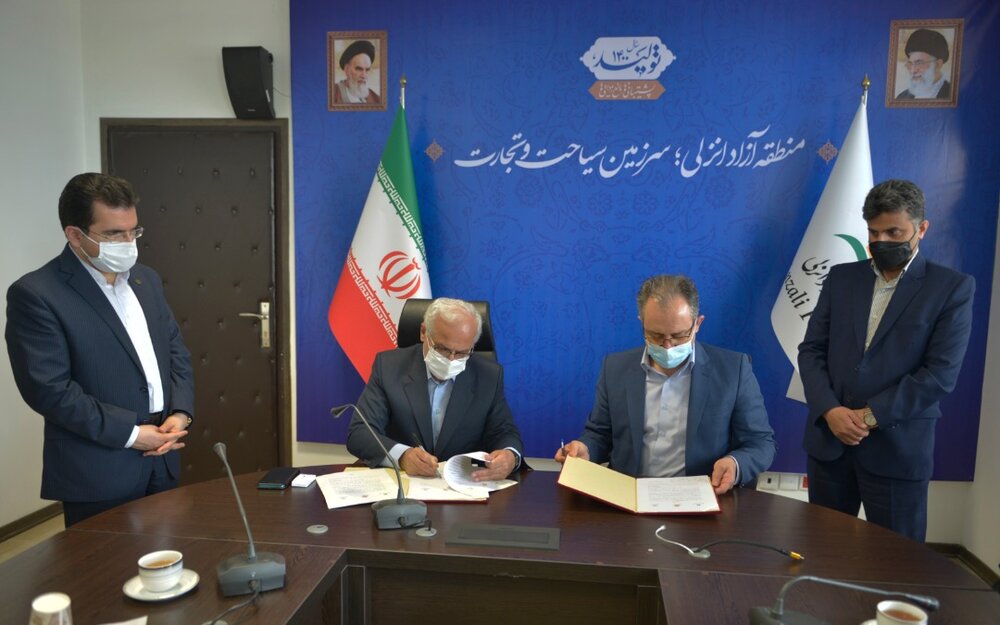 پرداخت بخشی از خسارت مجموعه خاطره در کمتر از یک هفته /  انعقاد تفاهم نامه همکاری اجرای طرح مهر در منطقه آزاد انزلی