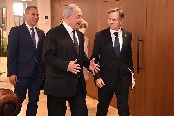 دیدار گرم بلینکن با نتانیاهو/عکس