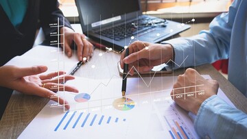 آموزش حسابداری در چه مباحثی ارائه می‌شود و چه مزایایی دارد؟