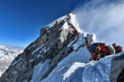 ببینید | صعود باورنکردنی کوهنورد نابینای چینی به اورست