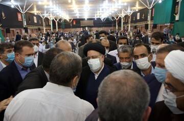 دیدار نمایندگان ادوار مجلس با ابراهیم رئیسی +عکس