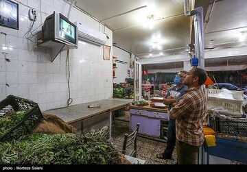 تماشای اولین مناظره نامزدهای ریاست جمهوری - اصفهان