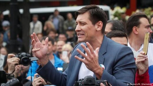 چهره مخالف پوتین به اوکراین گریخت