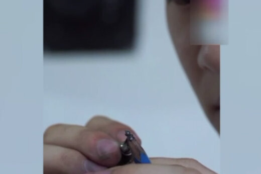 ببینید | مجسمه‌های شگفت انگیز میکروسکوپی روی نوک مداد