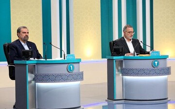 روزنامه خراسان: مناظره دوم را فقط 32درصد مردم دیدند/ مناظره ها فضای انتخابات را داغ نکرد