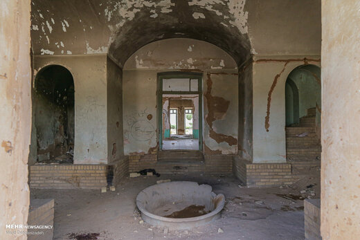 «عمارت نواب» در گیر و دار مرمت