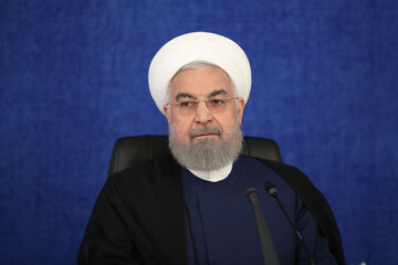 President Rouhani congratulates Russia National Day