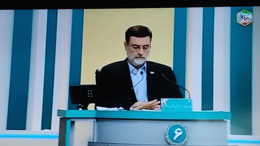 حمله به روحانی در شروع مناظره آخر /از دفترتان بیرون بیایید تا با شما مناظره کنم