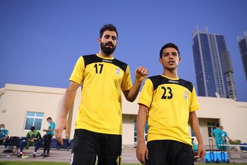 رفاقت جالب پرسپولیسی‌ها با یک استقلالی/عکس