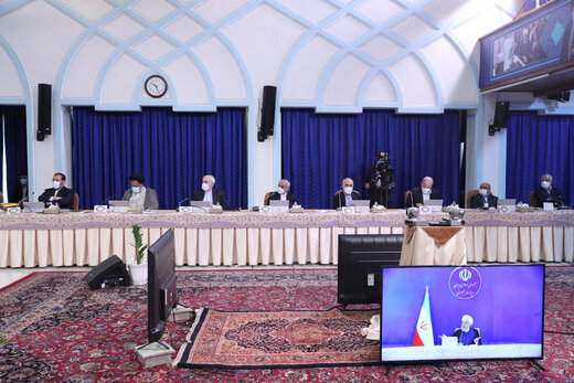 روزنامه اطلاعات: کارنامه توانمندیهای دولت روحانی، بزودی روشن خواهد شد