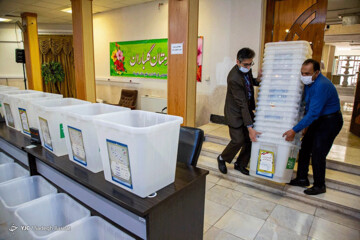 تصاویر | آماده سازی صندوق‌های اخذ رای