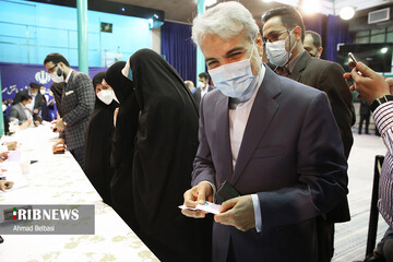 چهره های سیاسی