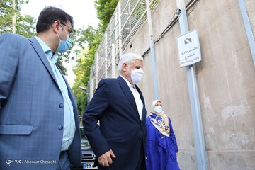 حضور شخصیت‌های سیاسی در انتخابات_۱۴۰۰