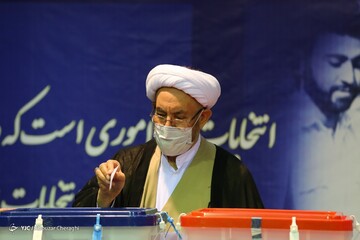 حضور شخصیت‌های سیاسی در انتخابات_۱۴۰۰