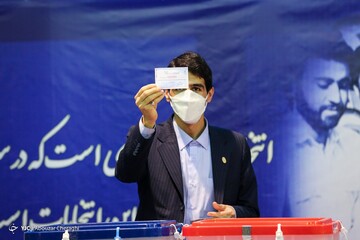 حضور شخصیت‌های سیاسی در انتخابات_۱۴۰۰