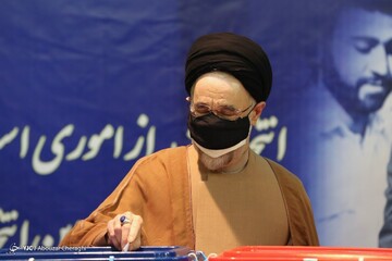 حضور شخصیت‌های سیاسی در انتخابات_۱۴۰۰
