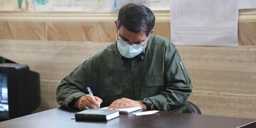 تقدیر دریادار تنگسیری از ساحل‌نشینان جنوب و رزمندگان نیروی دریایی سپاه 