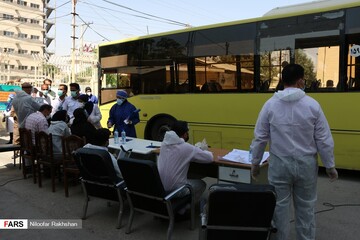 تصاویری از اخذ رأی از کادر درمان در شهرکرد