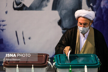 حضور شخصیت ها و مسئولین نظام در انتخابات ۱۴۰۰
