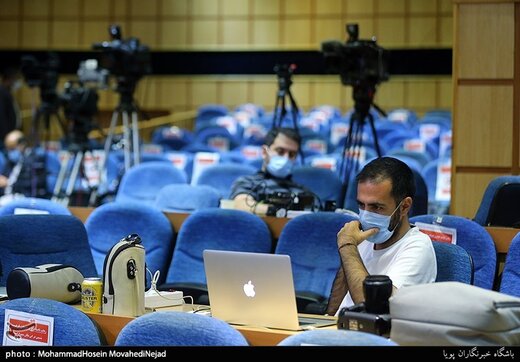در حاشیه حضور خبرنگاران در ستاد انتخابات کشور
