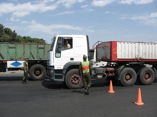 کشف ۱۳ میلیارد انواع کالای قاچاق در البرز 