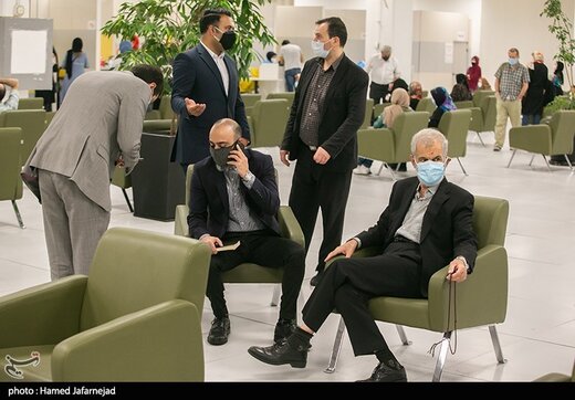 تزریق دوز دوم واکسن کرونا سالمندان بالای۷۵ سال