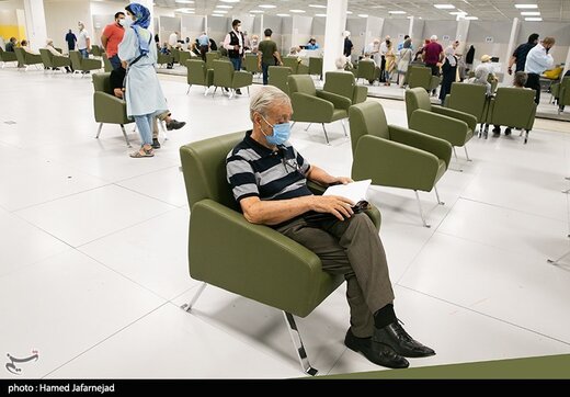 تزریق دوز دوم واکسن کرونا سالمندان بالای۷۵ سال