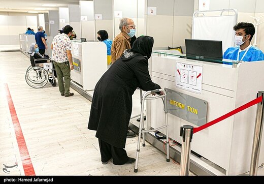 تزریق دوز دوم واکسن کرونا سالمندان بالای۷۵ سال