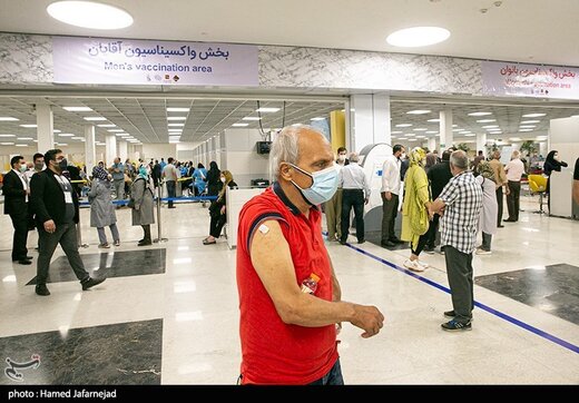 تزریق دوز دوم واکسن کرونا سالمندان بالای۷۵ سال