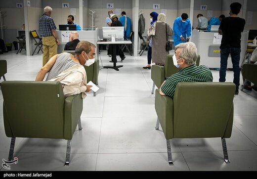 تزریق دوز دوم واکسن کرونا سالمندان بالای۷۵ سال
