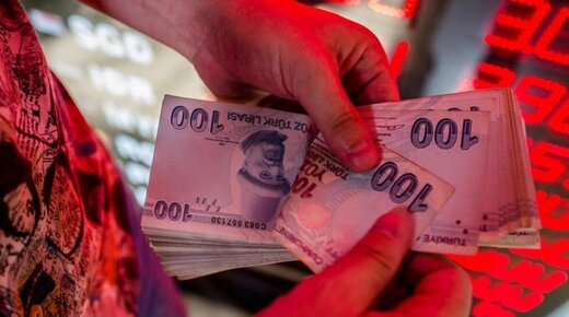 کاهش چشمگیر قیمت لیر / چرا پول ترکیه تضعیف شد؟